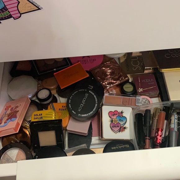 Makeup Mystery boxes! - Picture 4 of 8